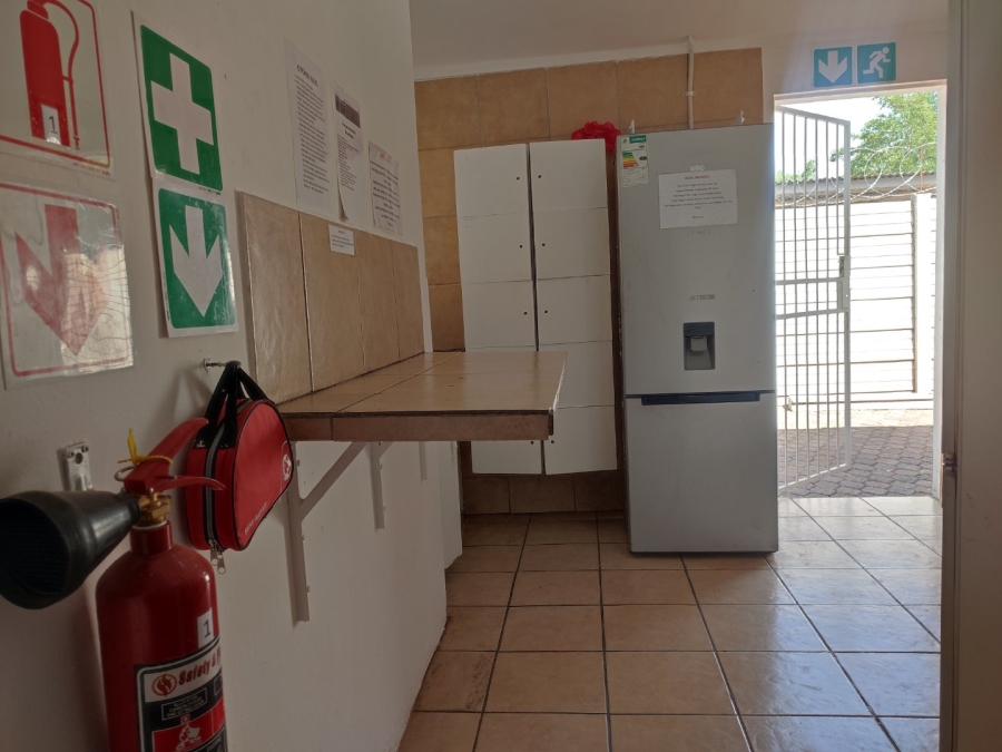 10 Bedroom Property for Sale in Brandwag Free State